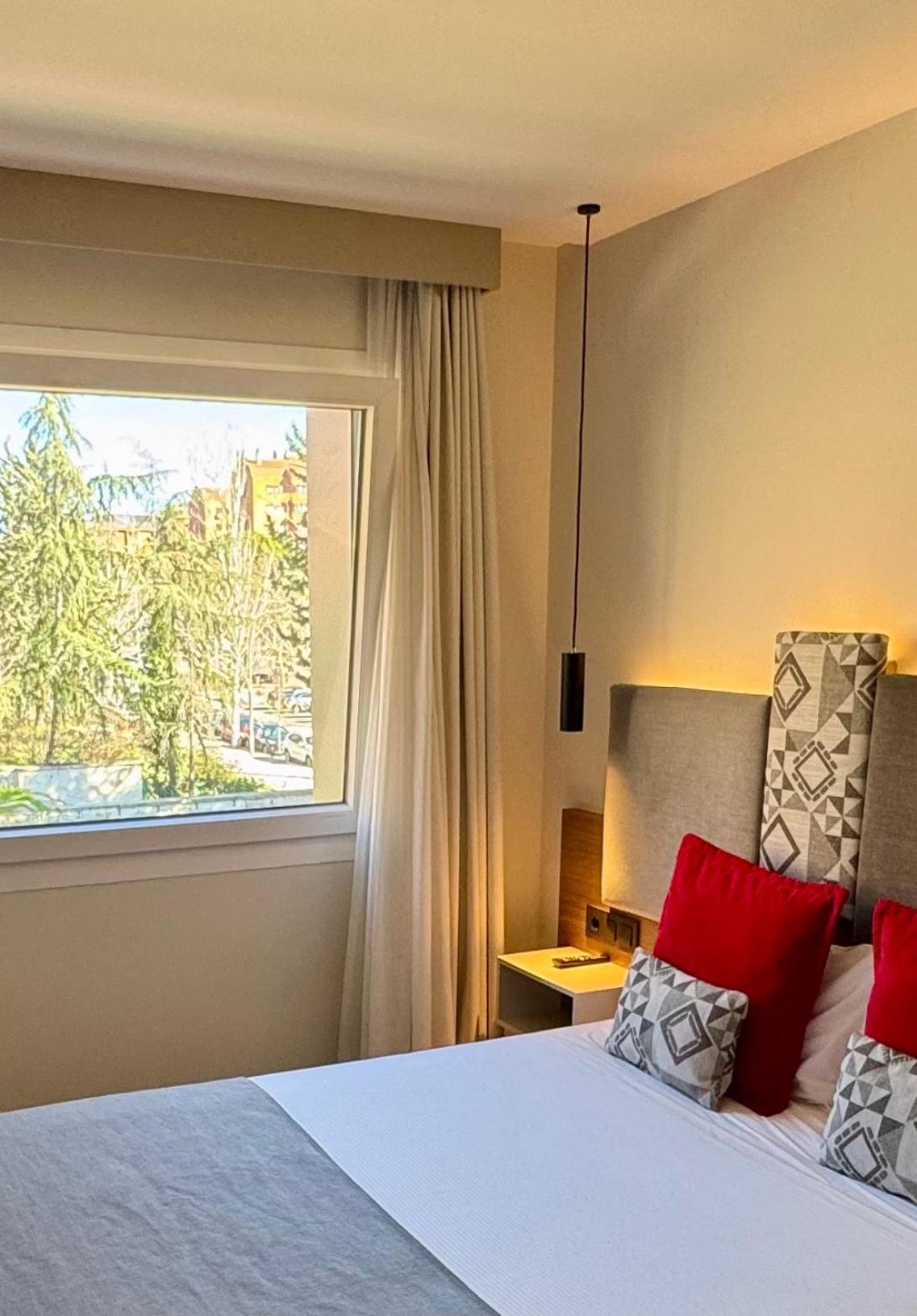 Urban A+++ Hotel Трес Кантос Экстерьер фото