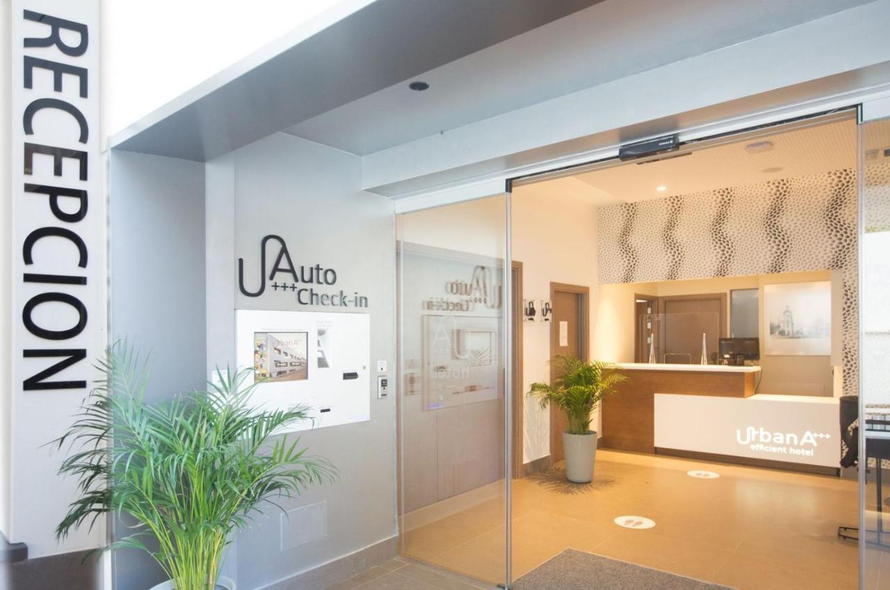 Urban A+++ Hotel Трес Кантос Экстерьер фото